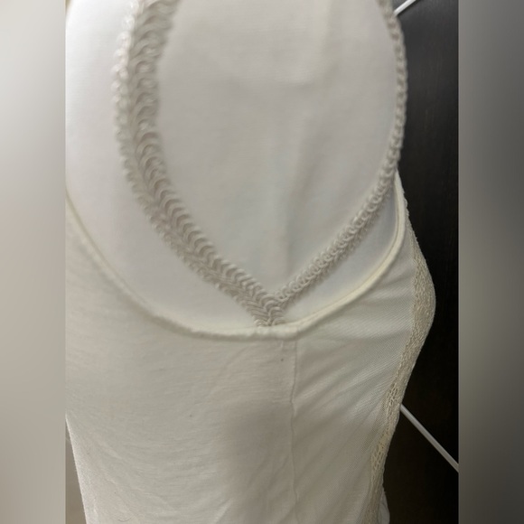 American Eagle Outfitters Cream Lace Tank Top - Picture 3 of 6